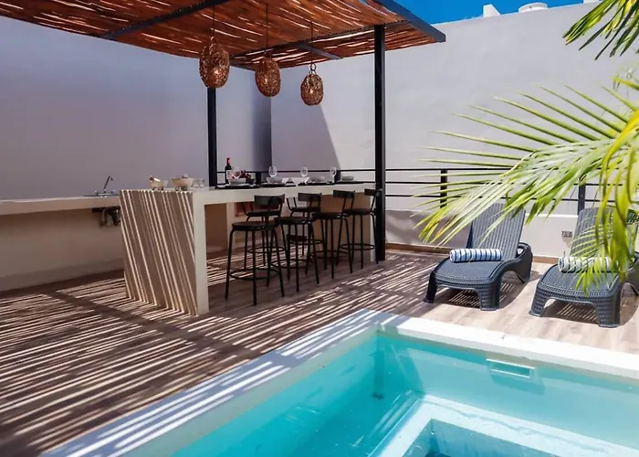Spacious 4br With Private Pool & Lush Courtyard In Villa Tulum